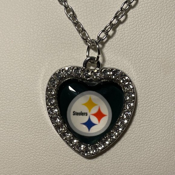 PITTSBURGH STEELERS NFL 18" HEART NECKLACE  !!!NEW!!! - Picture 1 of 2